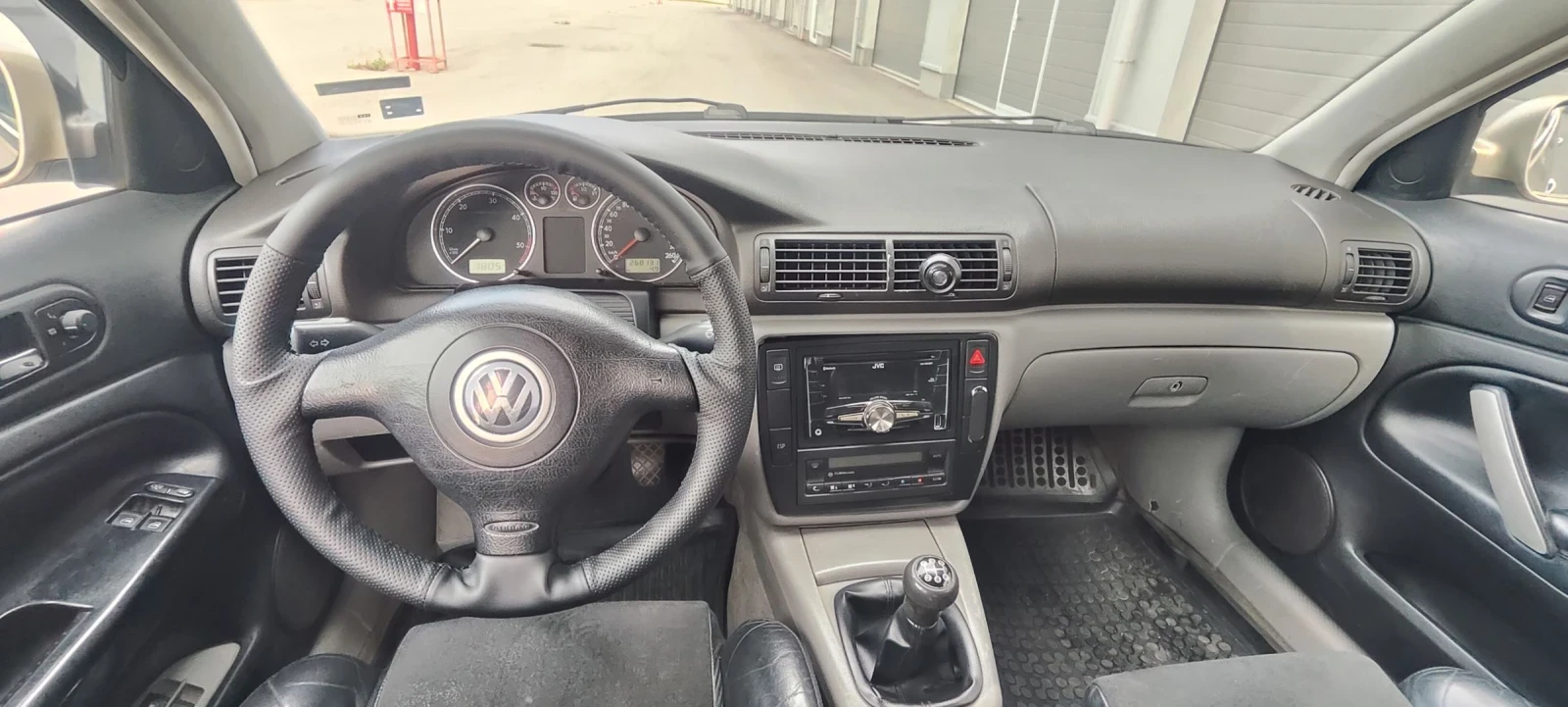 VW Passat B5.5 1.9TDI 101к.с. - изображение 8