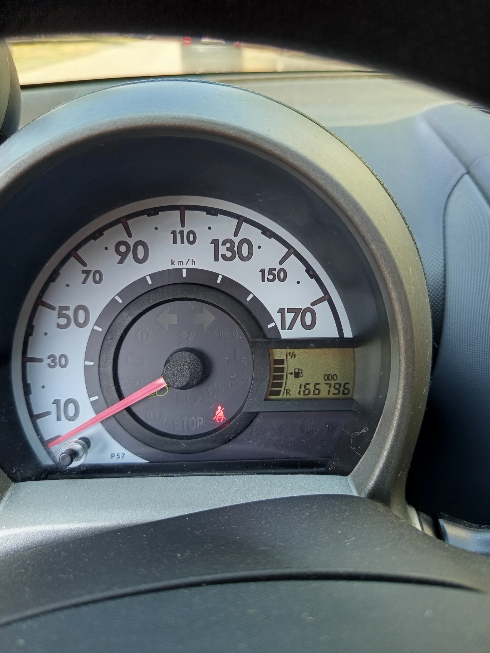 Peugeot 107  - изображение 5