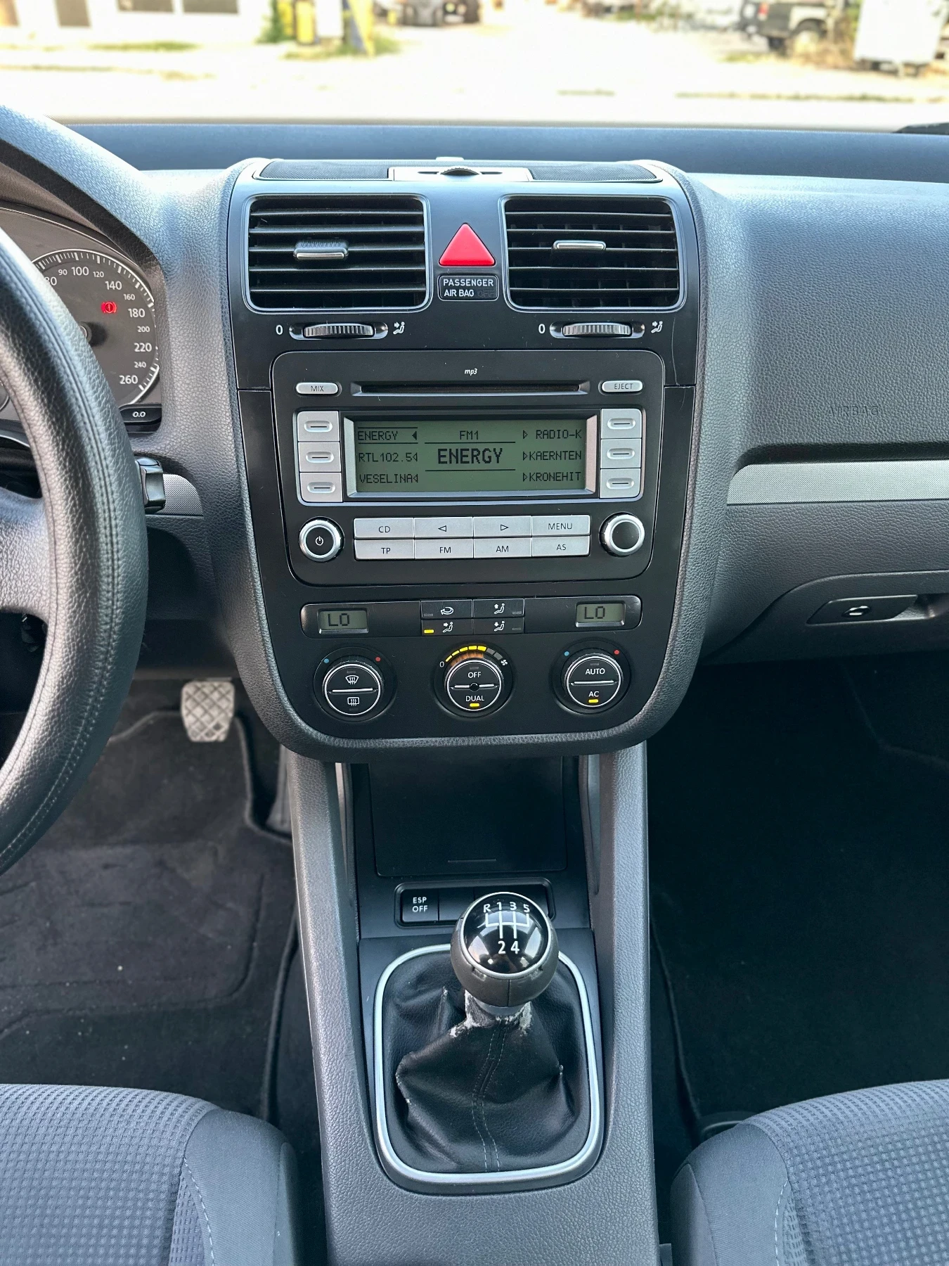 VW Golf 1.9TDI* Климатроник*  - изображение 8