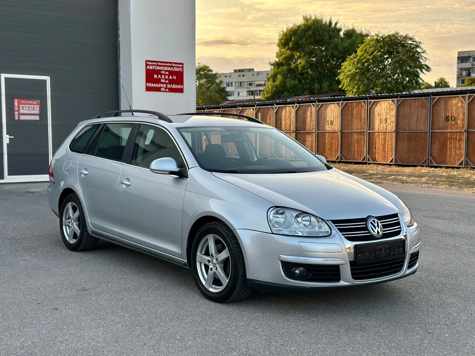 VW Golf 1.9TDI* Климатроник*  - изображение 3