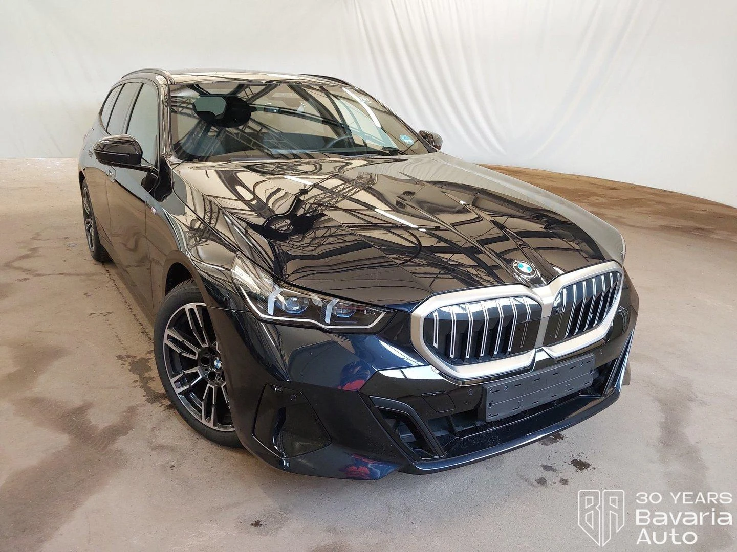 BMW 520 d Touring M Sport Paket - изображение 4