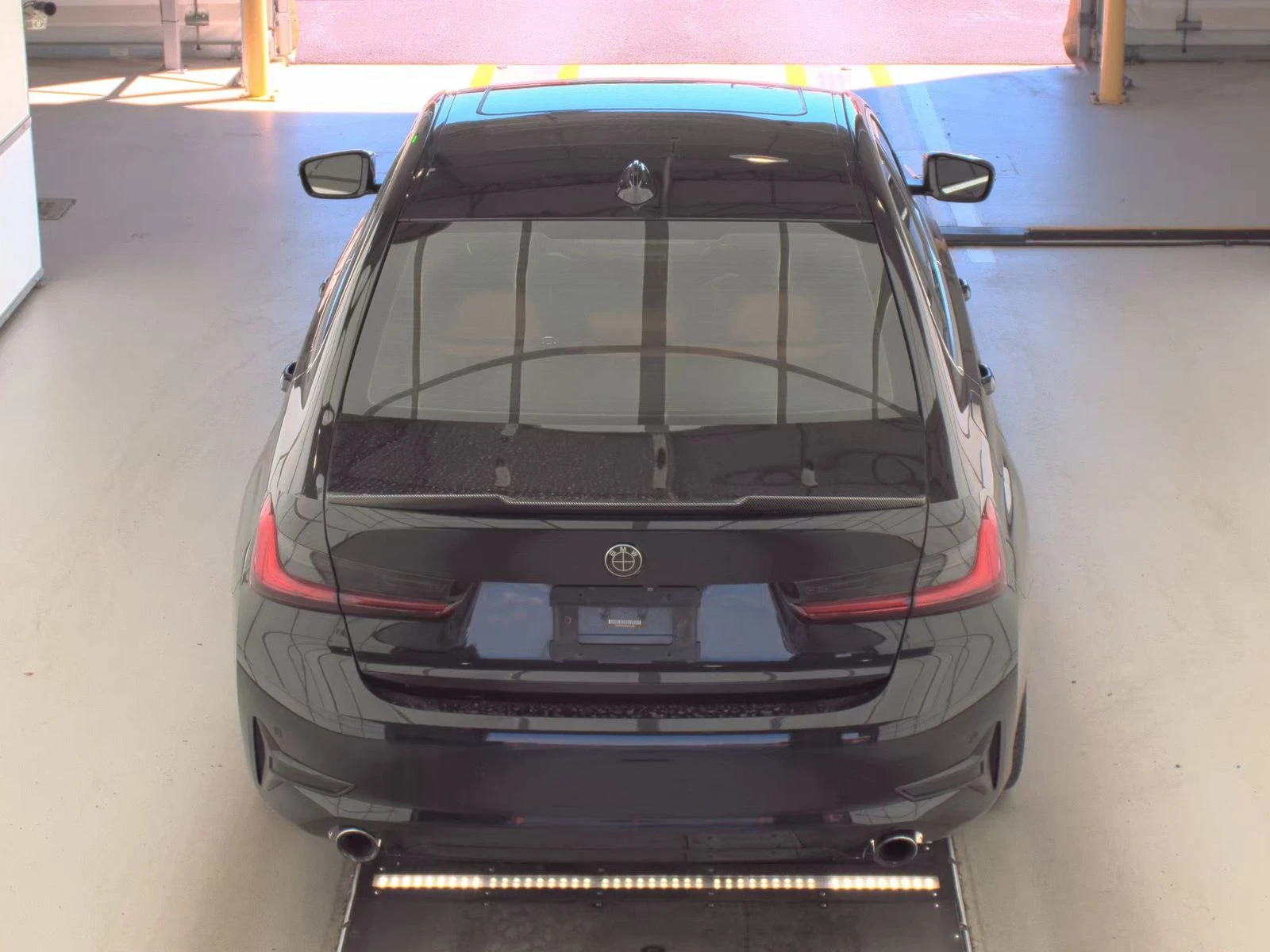 BMW 330 M-pkg* Xdrive* Blind Spot* AMBIENT LIGHTIN* Подгре - изображение 5