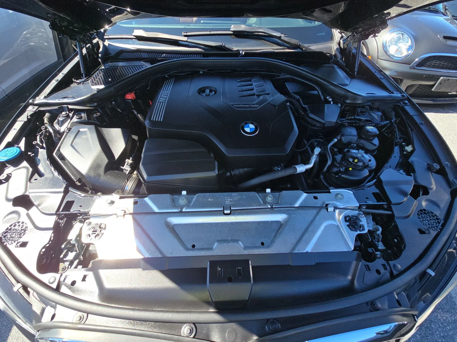 BMW 330 M-pkg* Xdrive* Blind Spot* AMBIENT LIGHTIN*  | Mobile.bg   13