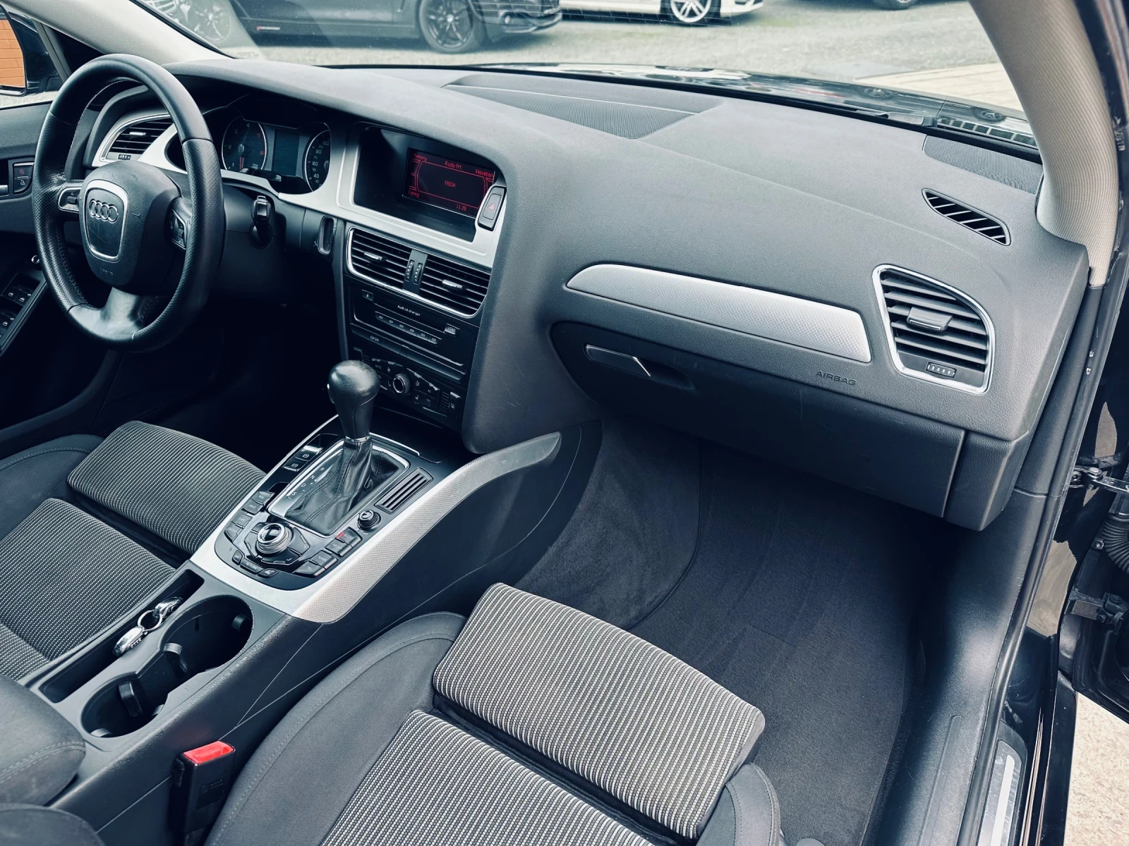 Audi A4 2.0 TDI// | Mobile.bg   15