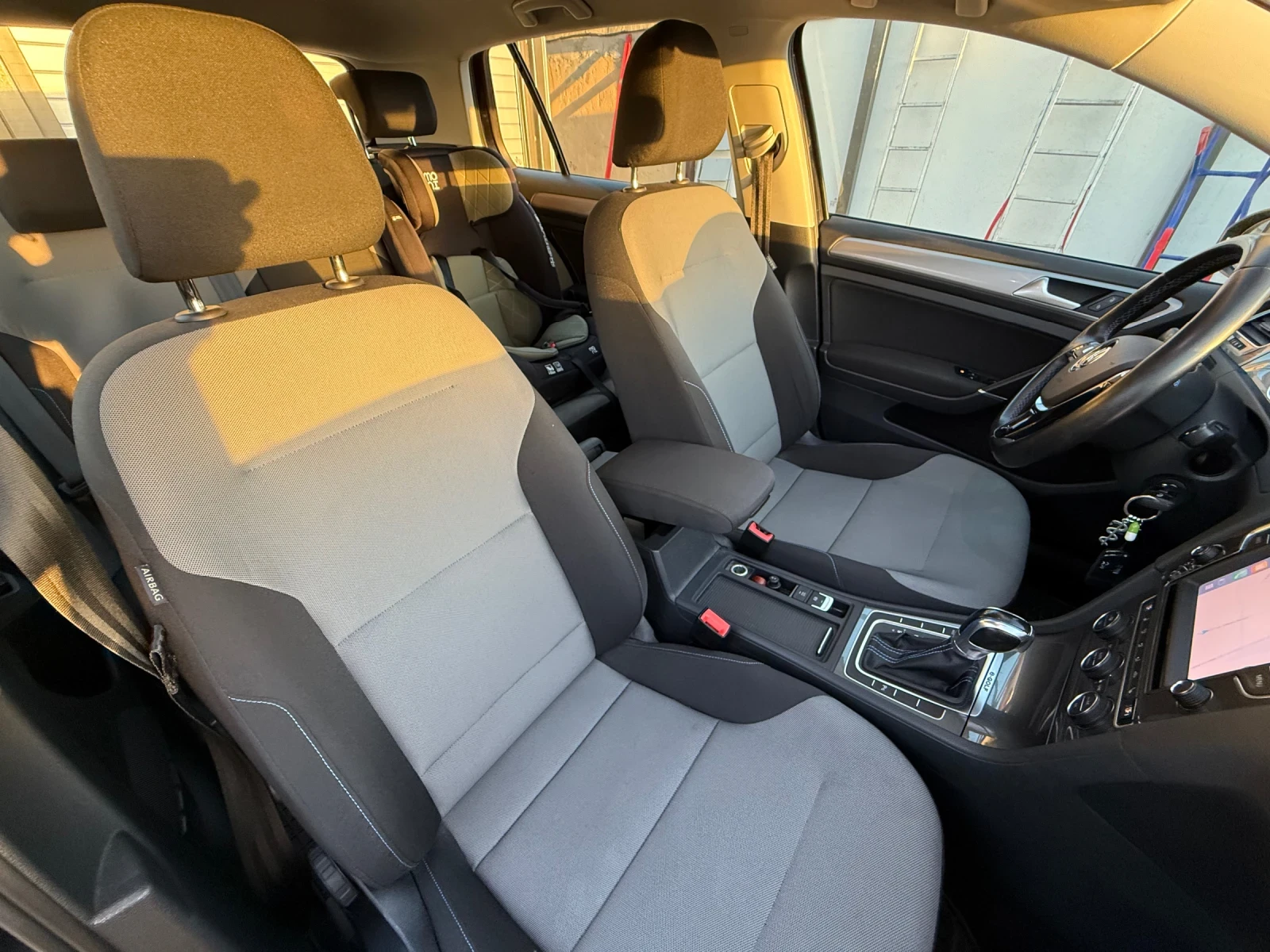 VW Golf | Mobile.bg   8