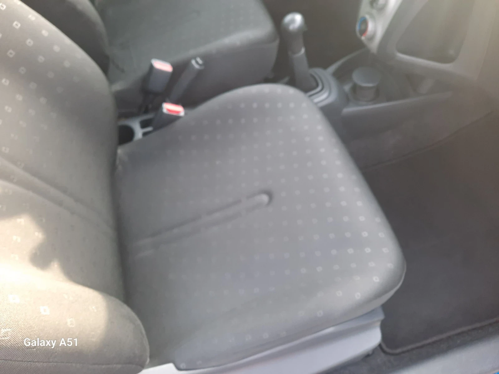 Toyota Yaris 1000 . ,   | Mobile.bg   7