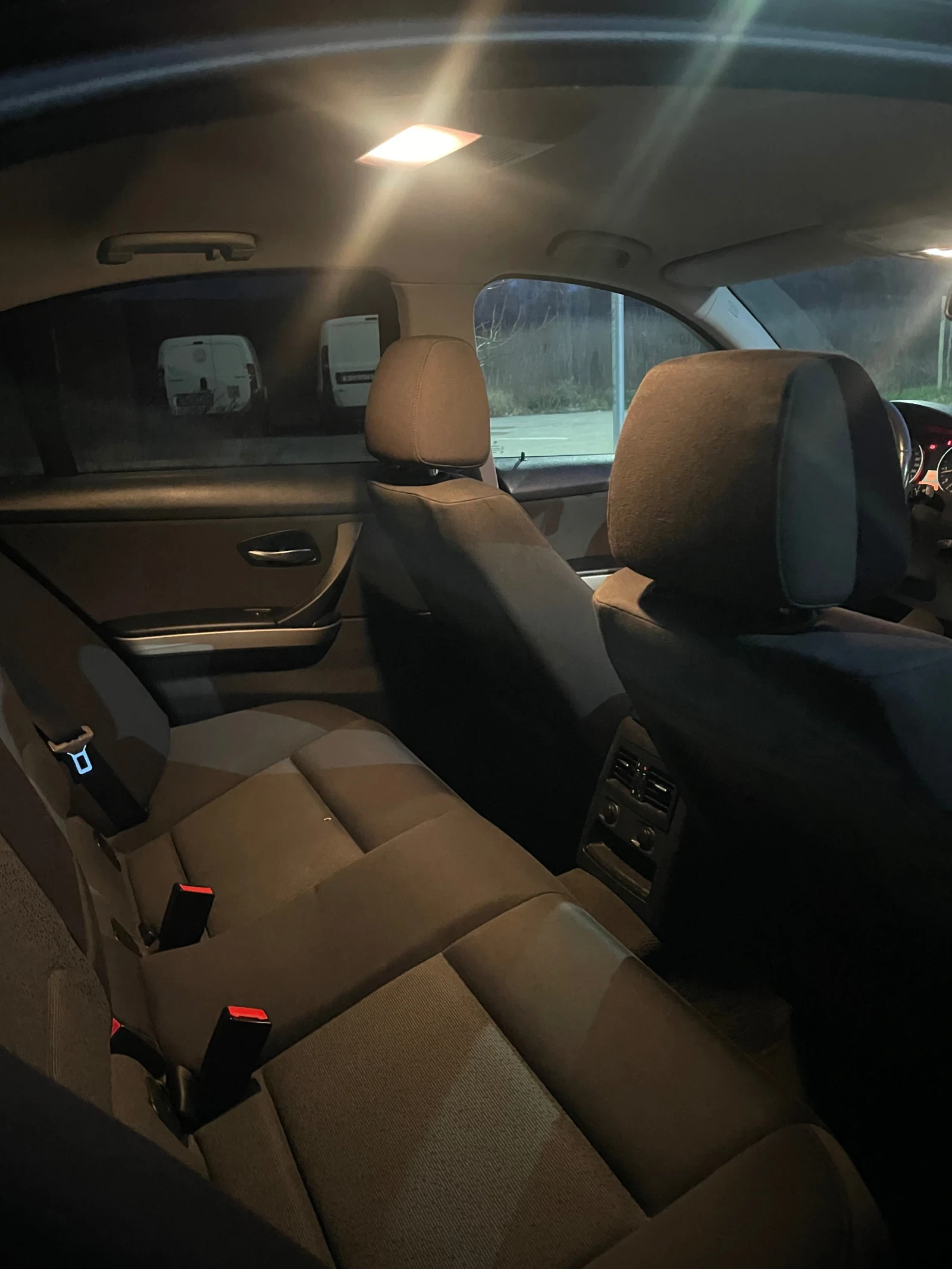 BMW 318  - изображение 10