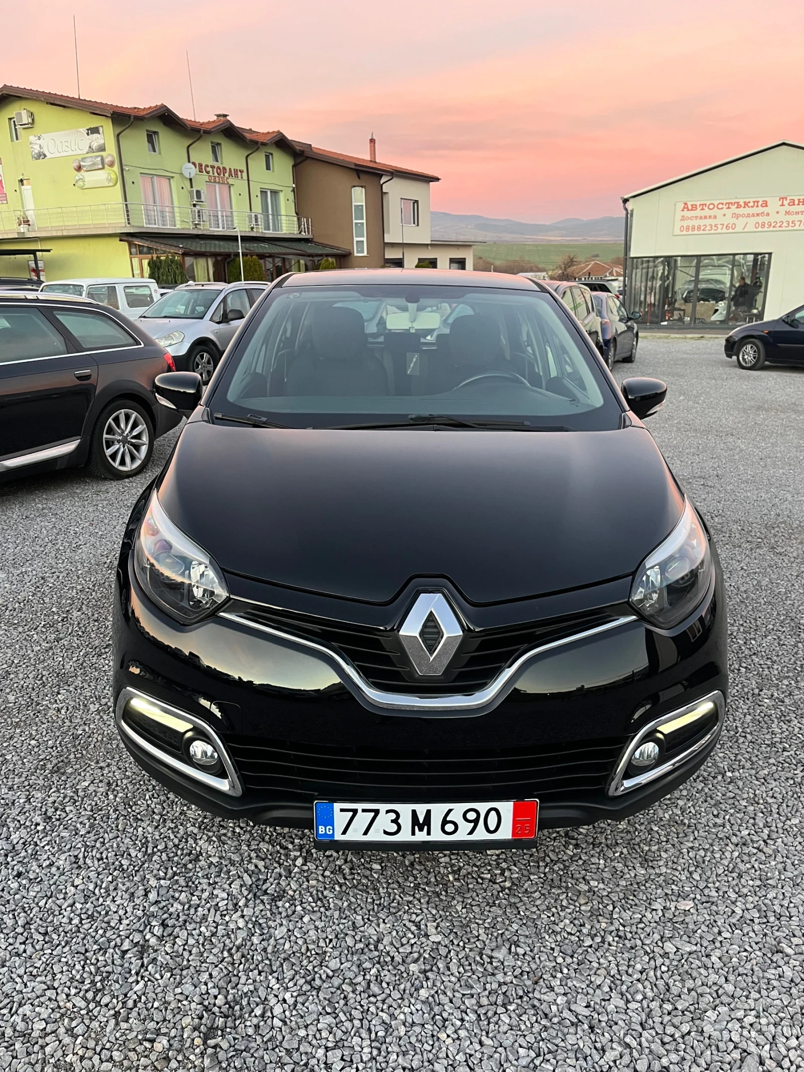 Renault Captur Renault Captur 1.5dci 90hp Keyless Navi LED | Mobile.bg   3