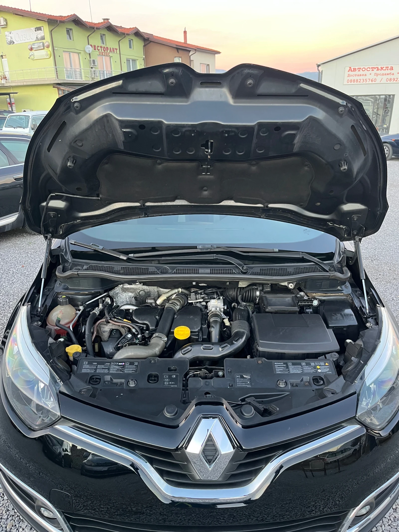 Renault Captur Renault Captur 1.5dci 90hp Keyless Navi LED | Mobile.bg   7