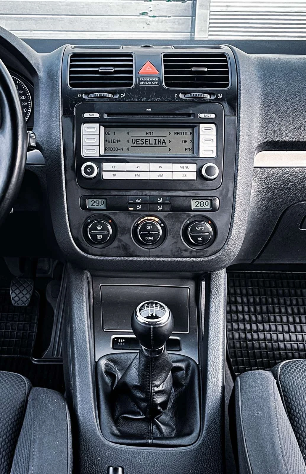 VW Golf 1.9 TDI | Mobile.bg   13