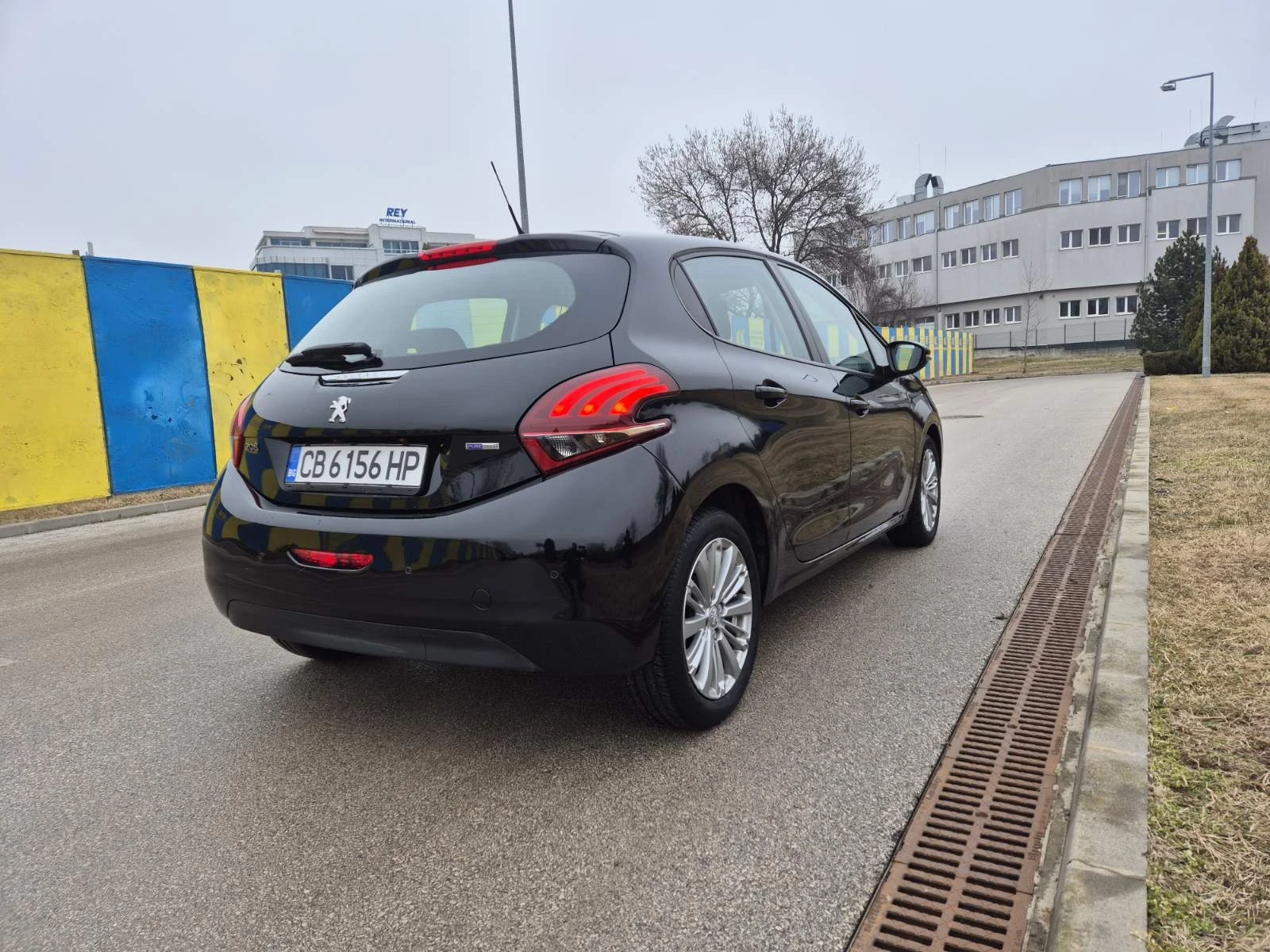 Peugeot 208 Peugeot 208 1.2VTI GPL EURO 6B - изображение 5