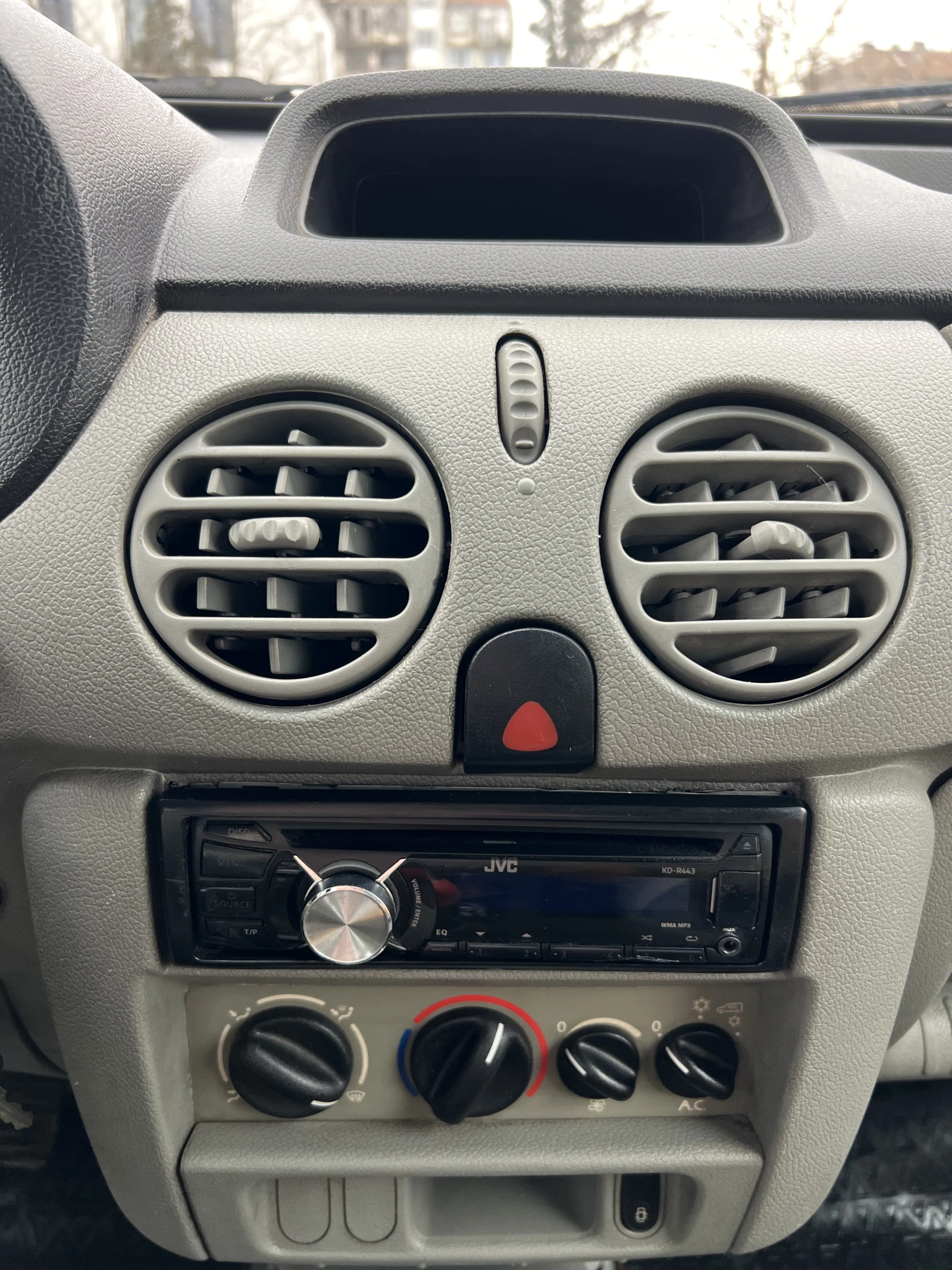 Renault Kangoo  - изображение 7