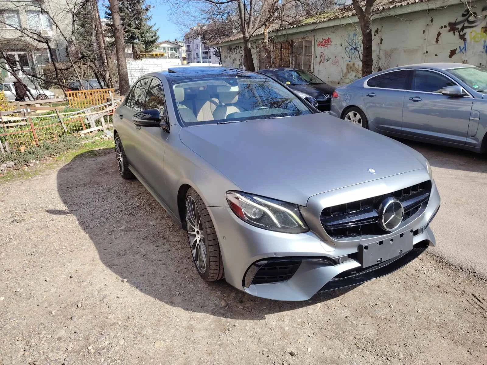 Mercedes-Benz E 300, снимка 5 - Автомобили и джипове - 53781957