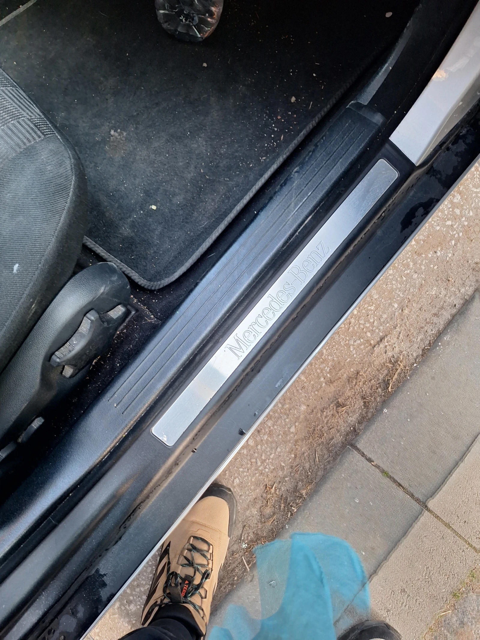 Mercedes-Benz C 200, снимка 13 - Автомобили и джипове - 53866902