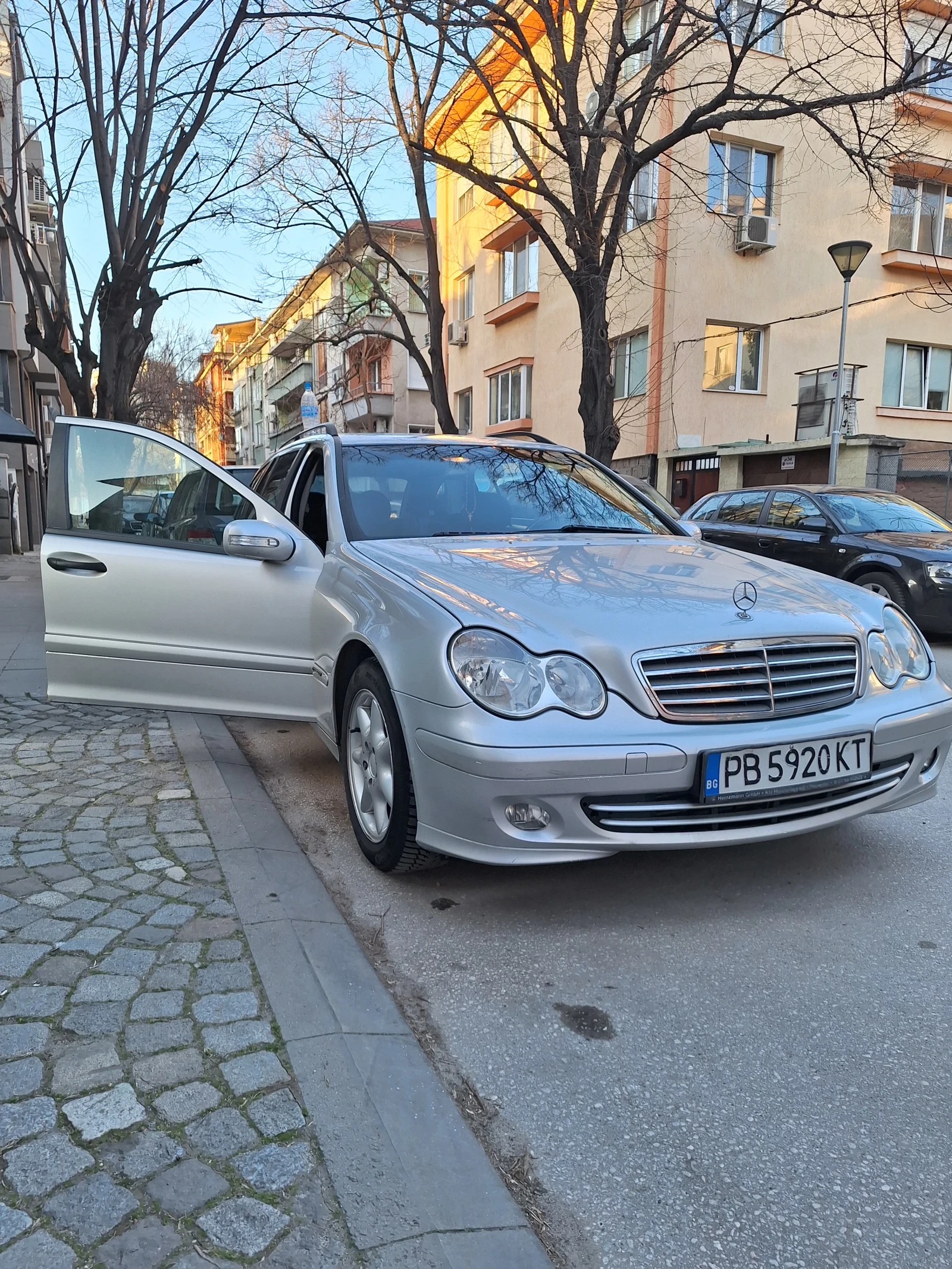 Mercedes-Benz C 200 undefined | Auto.bg — изображение 1