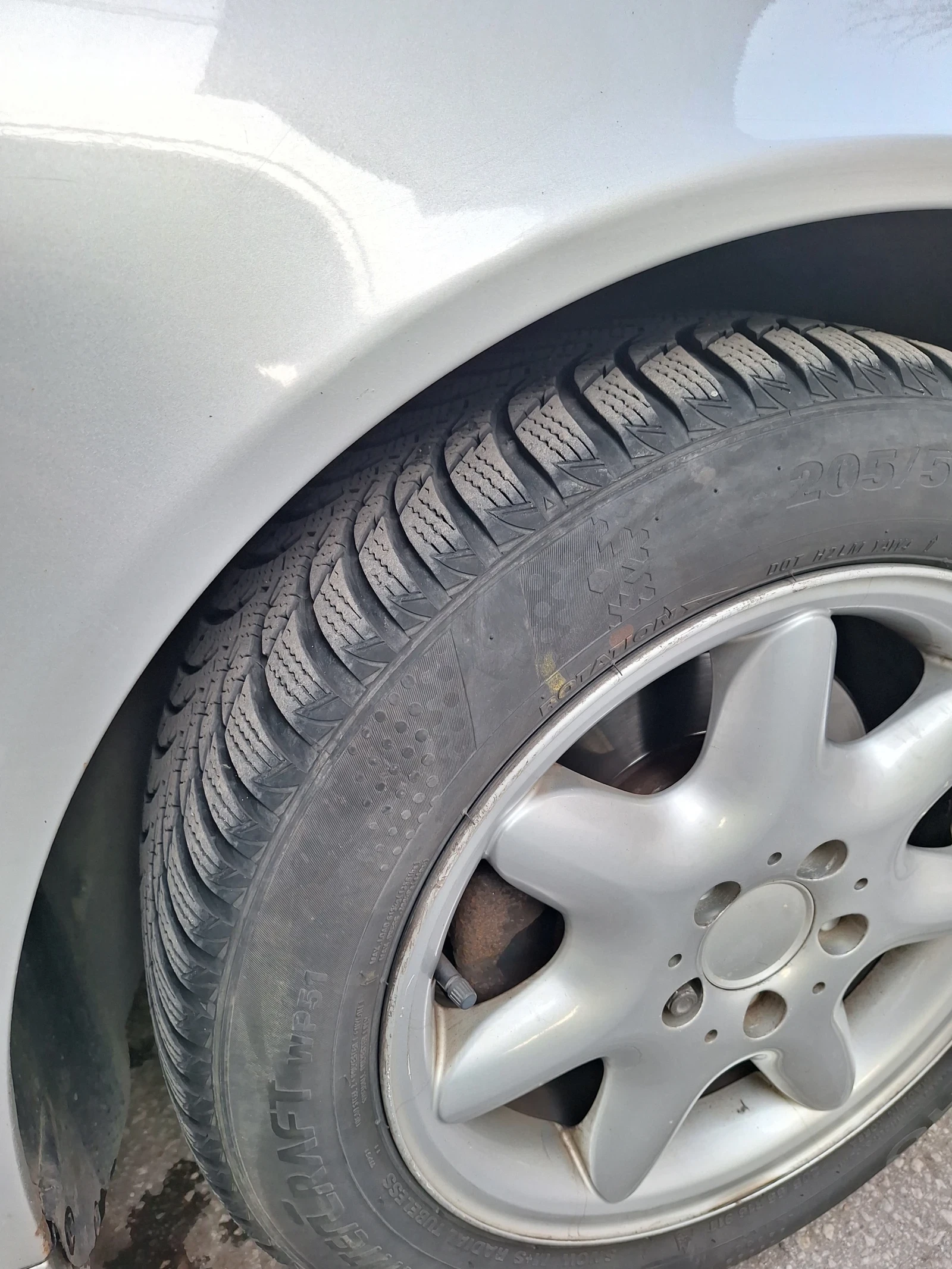 Mercedes-Benz C 200, снимка 2 - Автомобили и джипове - 53866902