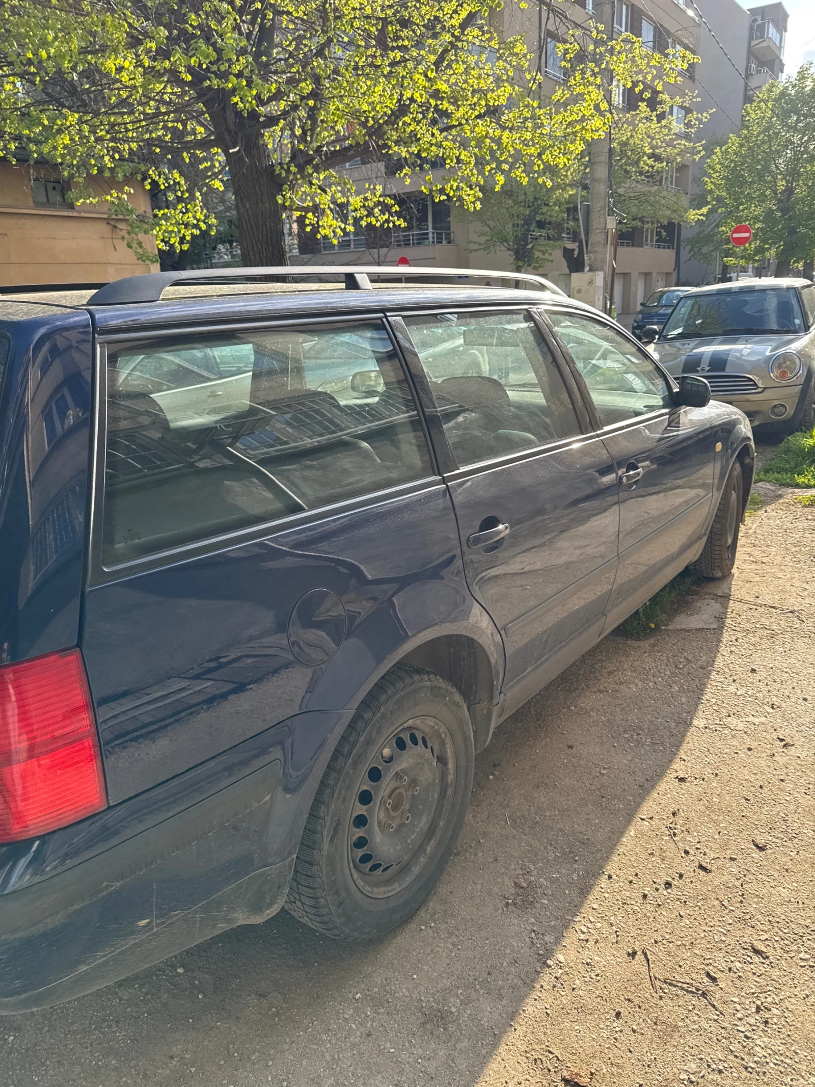 VW Passat, снимка 2 - Автомобили и джипове - 54293946