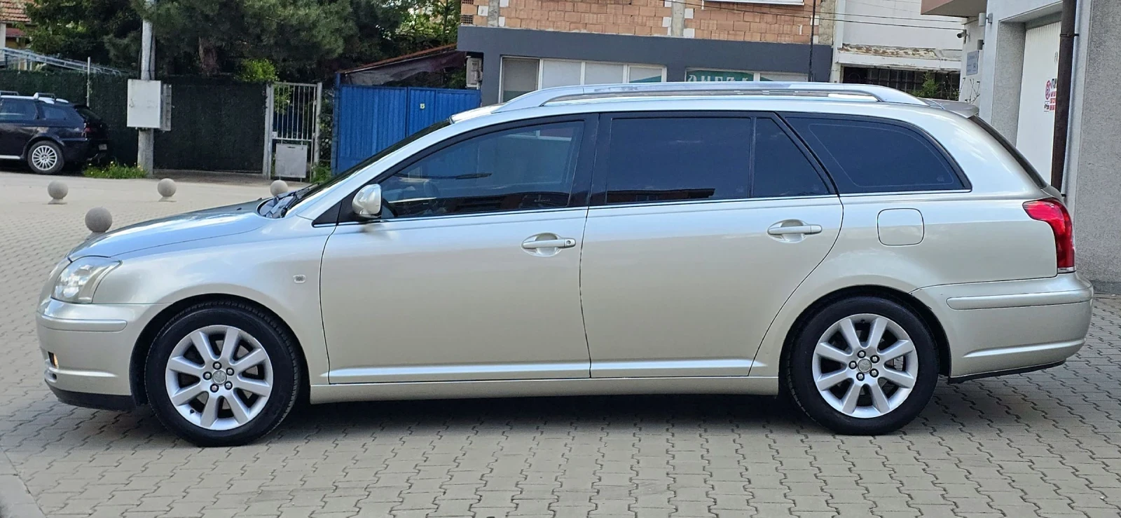 Toyota Avensis 2.0 D4D Navi | Mobile.bg � ����������� 2