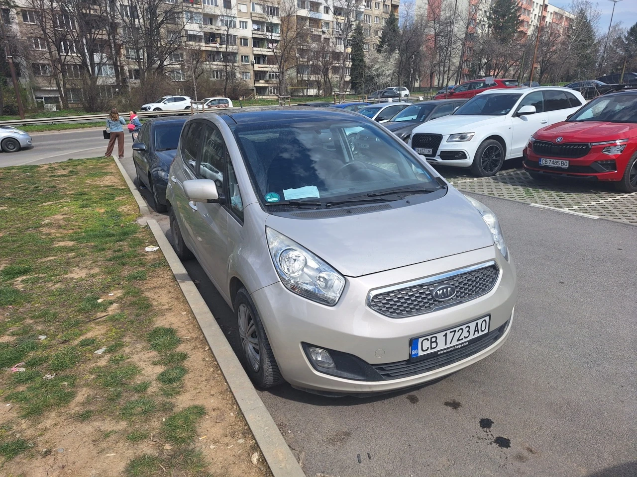 Kia Venga EX 1.6 benzin , снимка 3 - Автомобили и джипове - 54481628