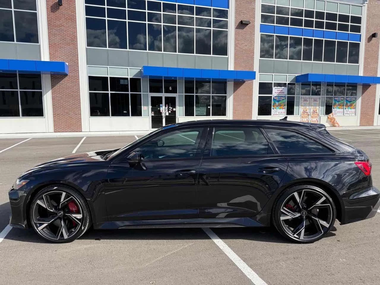 Audi Rs6  4.0 TFSI | MATRIX | FULL | DIS | 360 | HEAD-UP , снимка 2 - Автомобили и джипове - 54591886