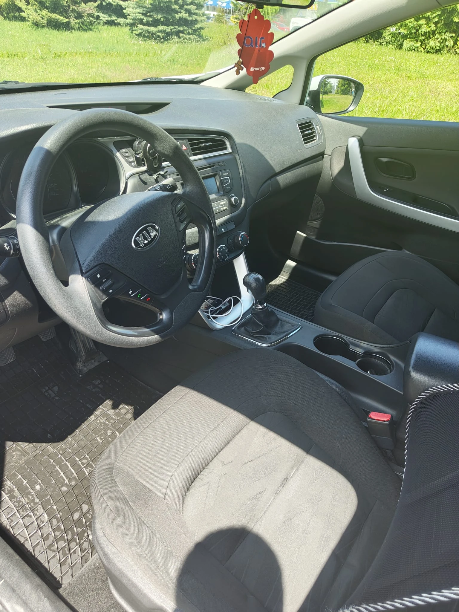 Kia Ceed, снимка 8 - Автомобили и джипове - 54632895