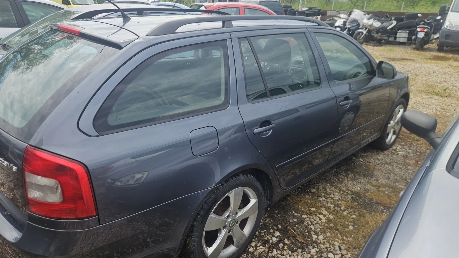 Skoda Octavia 1.6tdi.105ks.klimatron.euro5, снимка 8 - Автомобили и джипове - 54658210