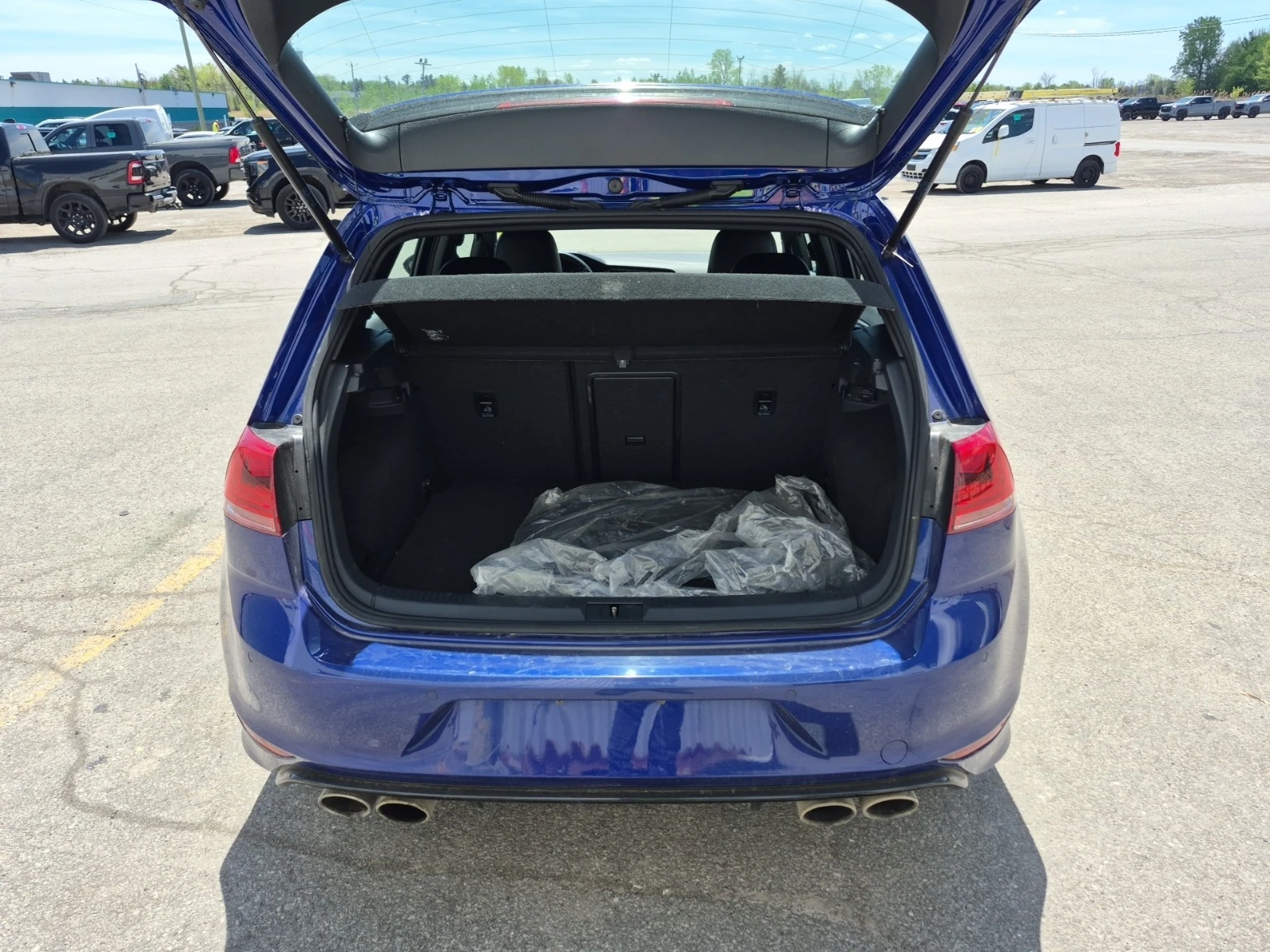 VW Golf R * DSG * СЕРВИЗНА ИСТОРИЯ * , снимка 10 - Автомобили и джипове - 54672740