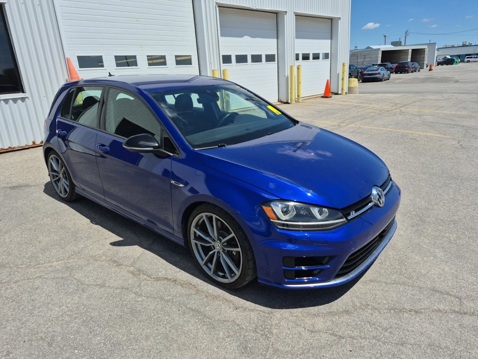 VW Golf R * DSG * СЕРВИЗНА ИСТОРИЯ * , снимка 2 - Автомобили и джипове - 54672740