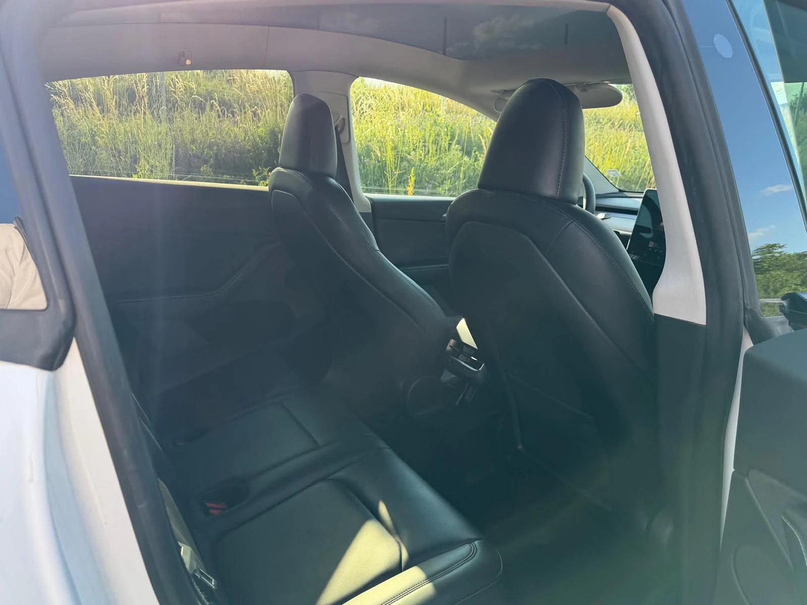 Tesla Model Y LONG RANGE , снимка 12 - Автомобили и джипове - 54990744