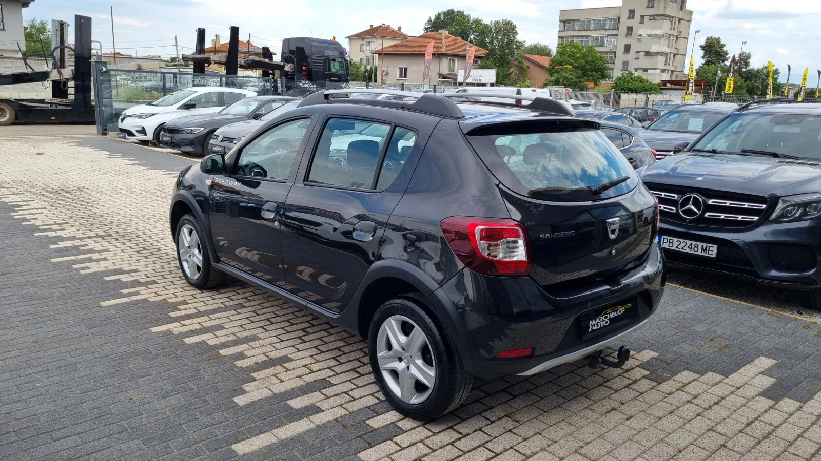 Dacia Sandero 1.5 d, снимка 4 - Автомобили и джипове - 55033697
