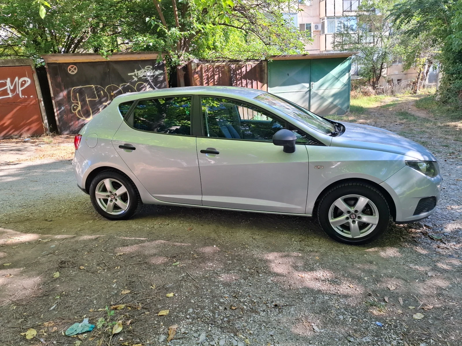 Seat Ibiza, снимка 4 - Автомобили и джипове - 55742501