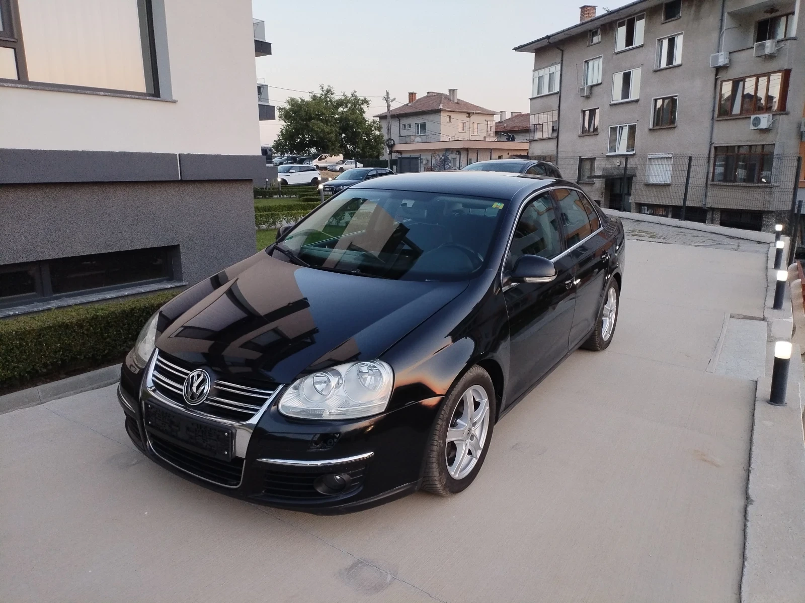 VW Jetta 2.0 TDI BKD 140hp 6ск Подгреви 