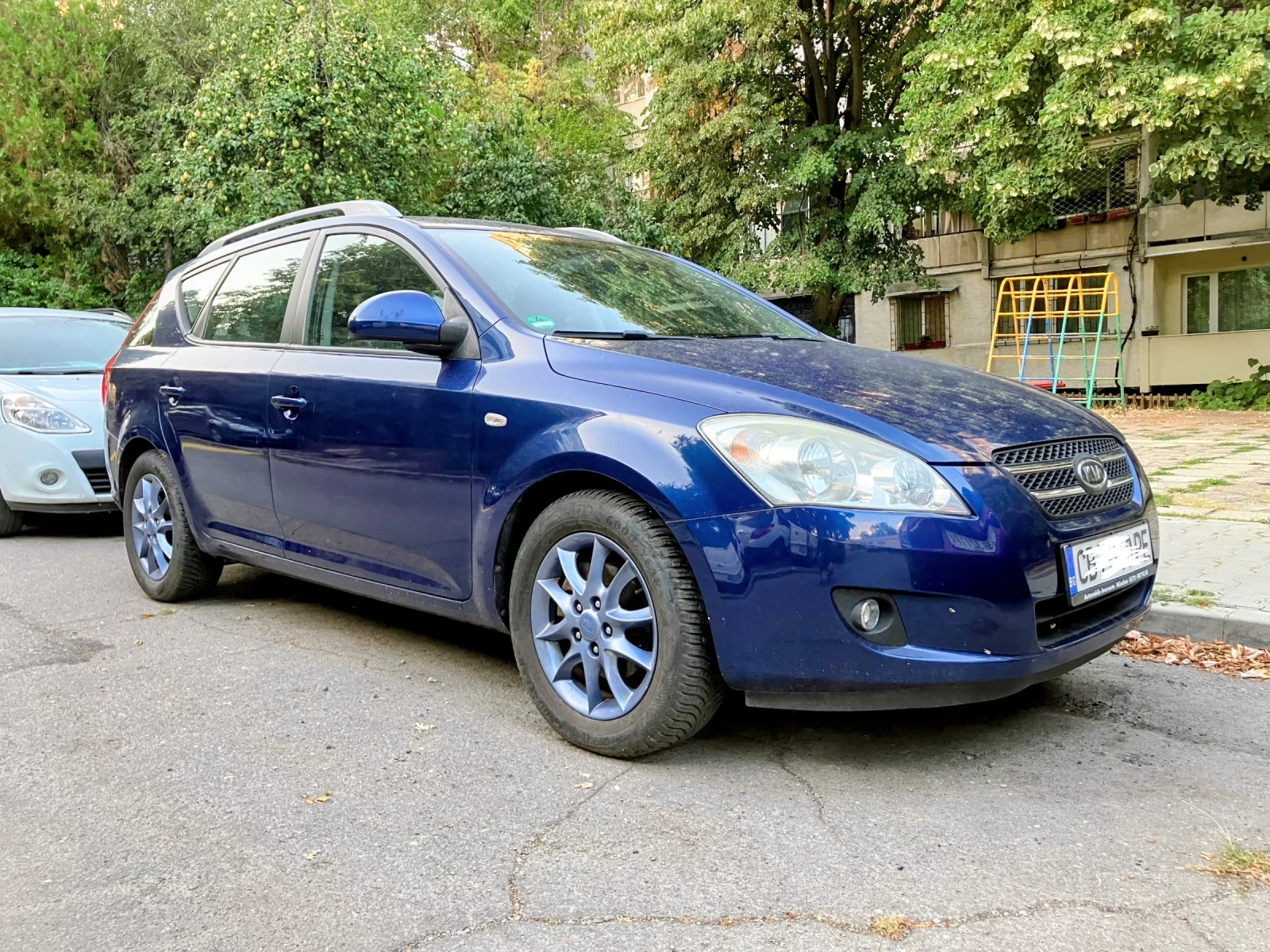 Kia Ceed 2.0 144hp, снимка 2 - Автомобили и джипове - 55904448