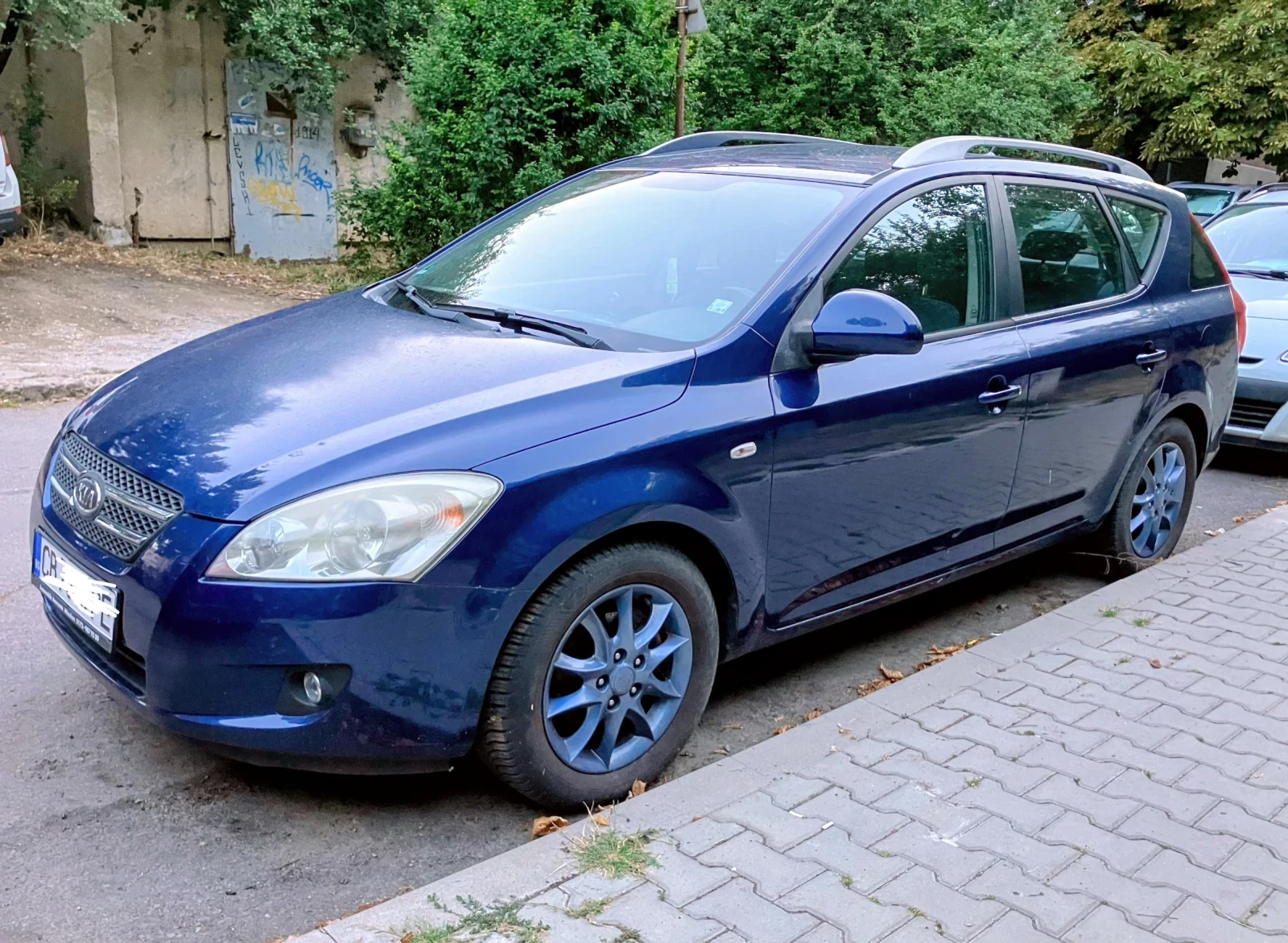 Kia Ceed 2.0 144hp, снимка 4 - Автомобили и джипове - 55904448