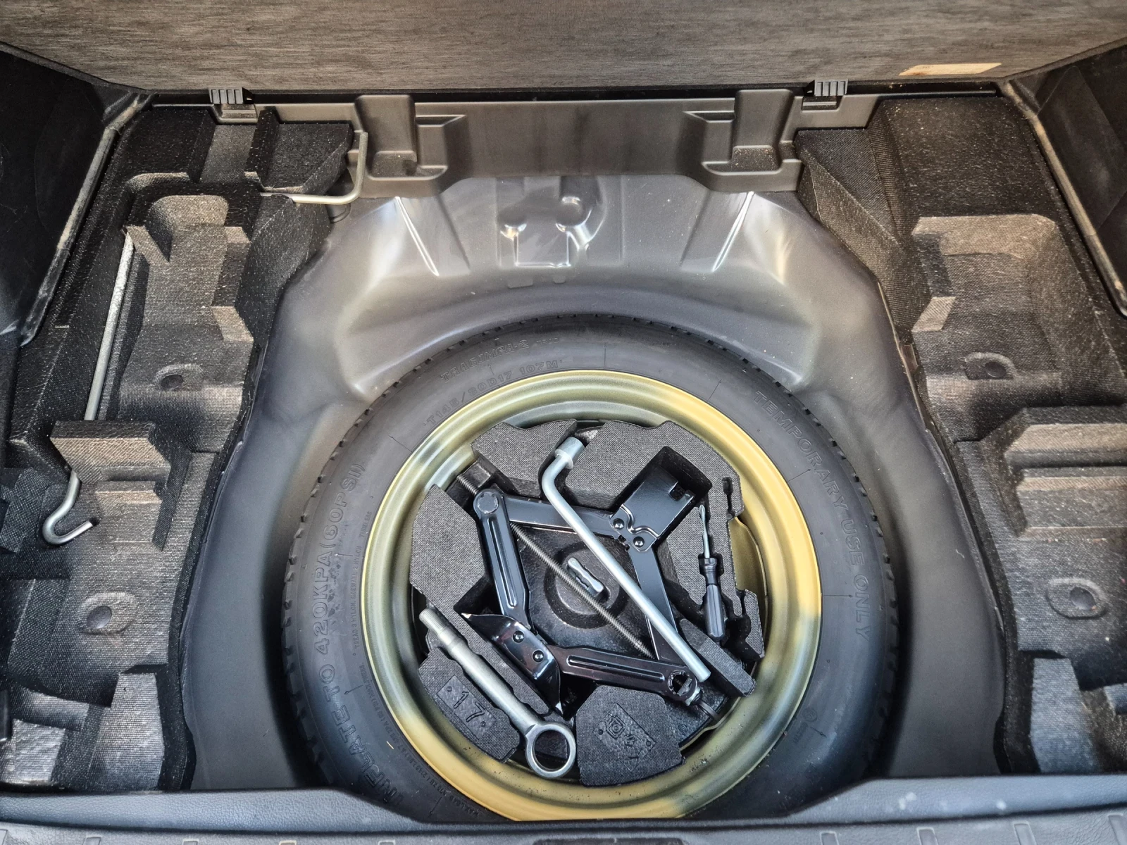 Subaru Forester 2.0 АВТОМАТ* СЕРВИЗНА ИСТОРИЯ* X-MODE, снимка 14 - Автомобили и джипове - 55914583