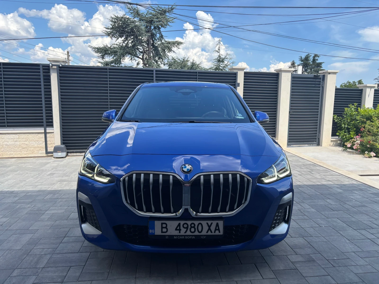BMW 2 Active Tourer 218i / М-пакет / FULL / LED / Navi / 360 cam/ Pano, снимка 3 - Автомобили и джипове - 55955944