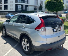 Honda Cr-v 4x4* Подрев* Печка* Full Led, снимка 8