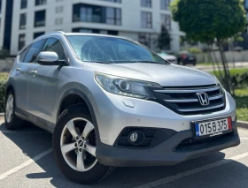 Honda Cr-v 4x4* Подрев* Печка* Full Led, снимка 1