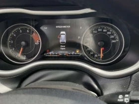 Jeep Cherokee * 4wd 4dr Trailhawk * CARFAX * ОПЦИЯ ЗА ФИНАНСИРАН, снимка 9
