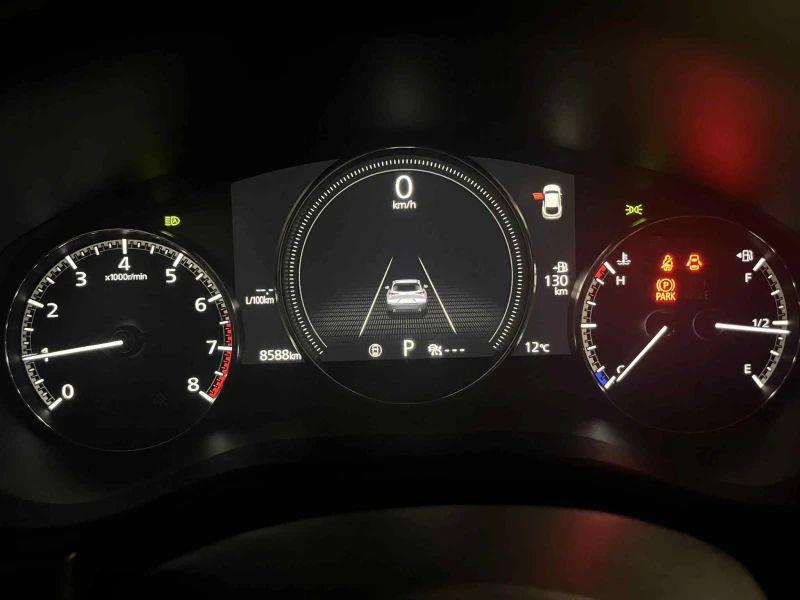 Mazda CX-30 * S PREFERRED* 2.5* AWD* 8000 km* CARFAX* KАСКО, снимка 16 - Автомобили и джипове - 52116202