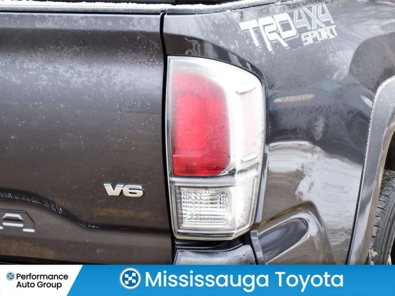 Toyota Tacoma * SR5 * CARFAX * БЕЗ ПЪРВОНАЧАЛНА ВНОСКА, снимка 9 - Автомобили и джипове - 53088474