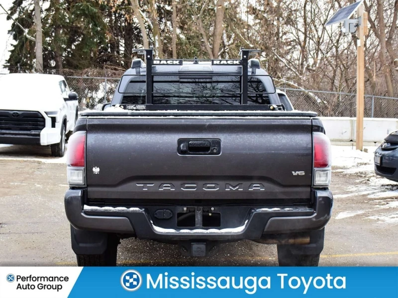 Toyota Tacoma * SR5 * CARFAX * БЕЗ ПЪРВОНАЧАЛНА ВНОСКА, снимка 8 - Автомобили и джипове - 53088474