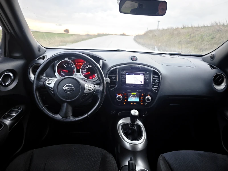 Nissan Juke 1.5 dci NAVI. КАМЕРА. KEYLESS , снимка 12 - Автомобили и джипове - 53275559