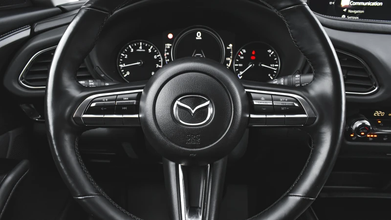 Mazda CX-30 2.0 Comfort PLUS SKYACTIV-G Automatic, снимка 13 - Автомобили и джипове - 53372446