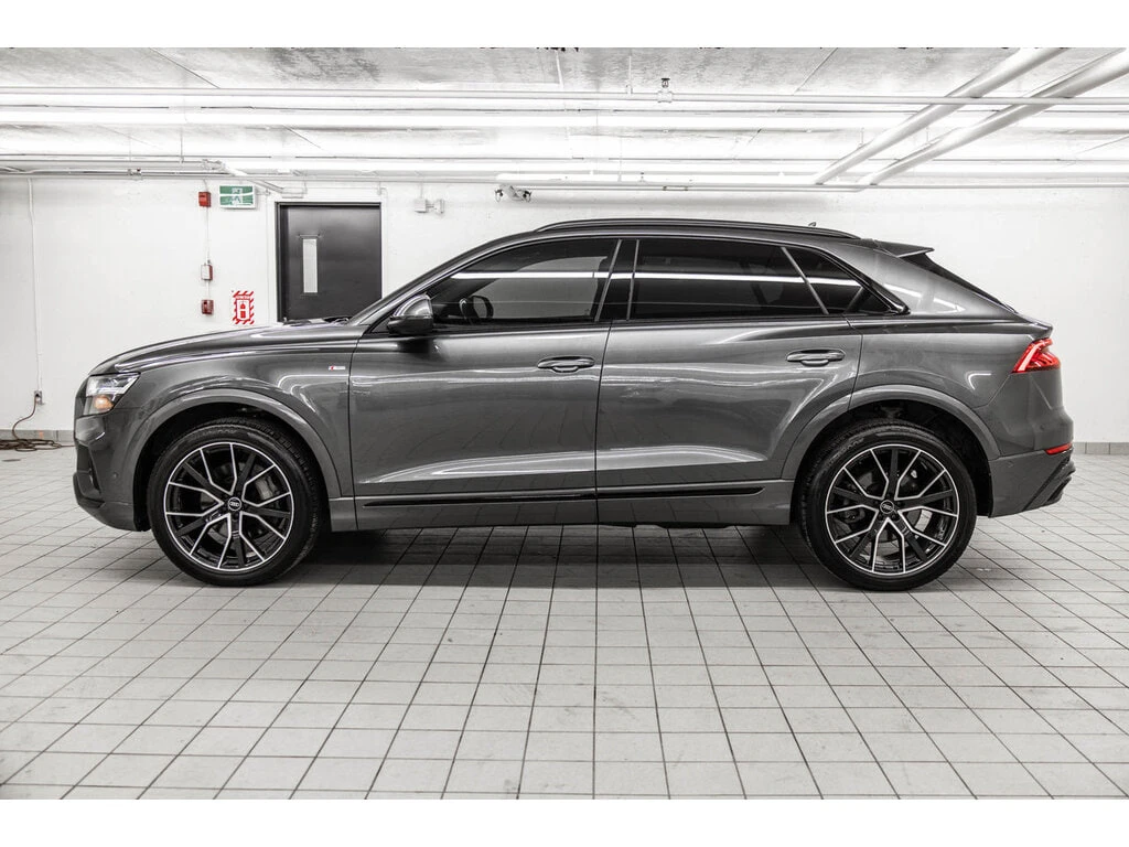 Audi Q8 PROGRESSIV S-LINE BLACK OPTIC* ПАНО* HuD* 22 - изображение 4