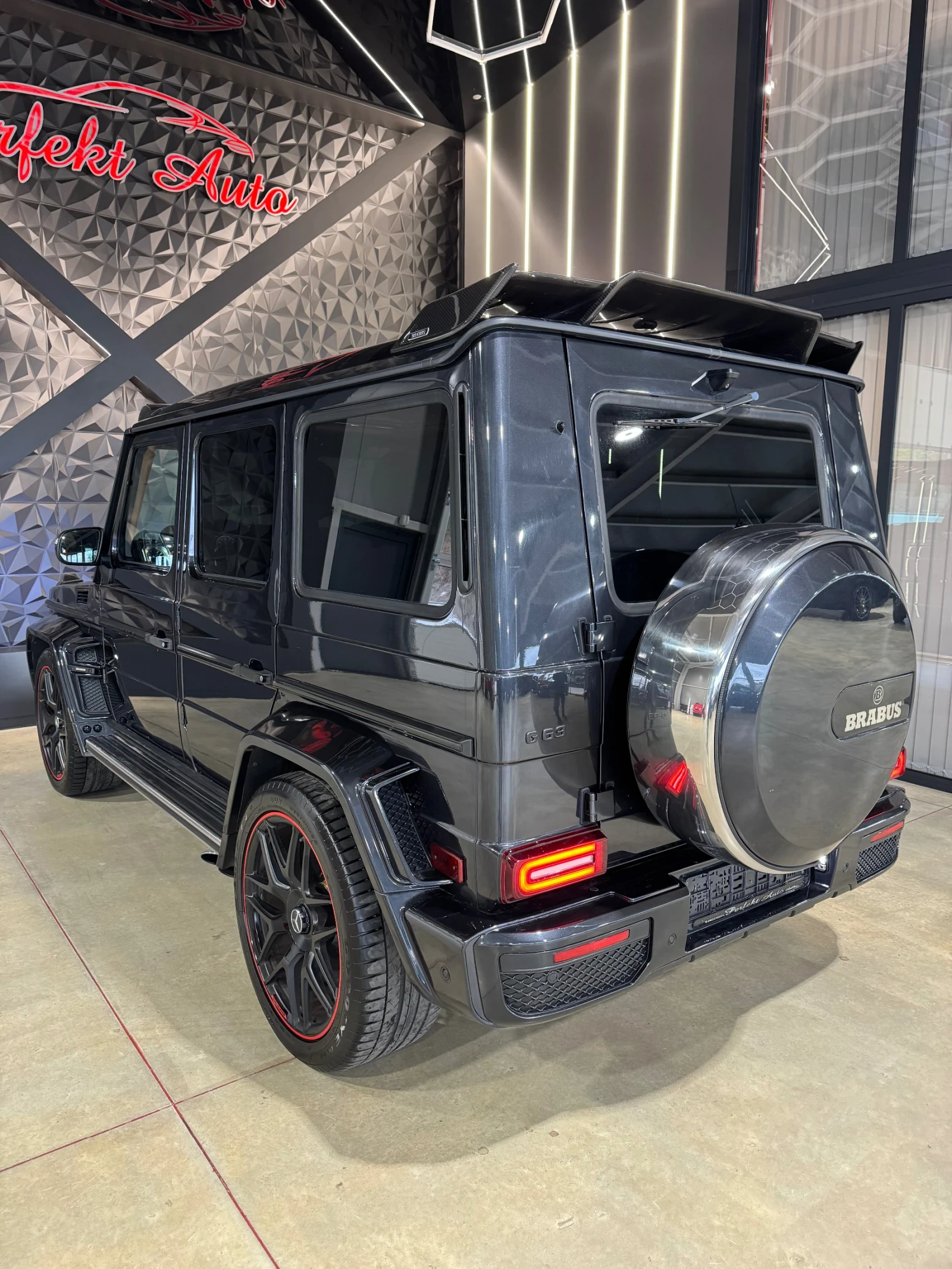 Mercedes-Benz G 63 AMG BRABUS * FULL Екстри * BURMASTER * FACELIFT - изображение 3