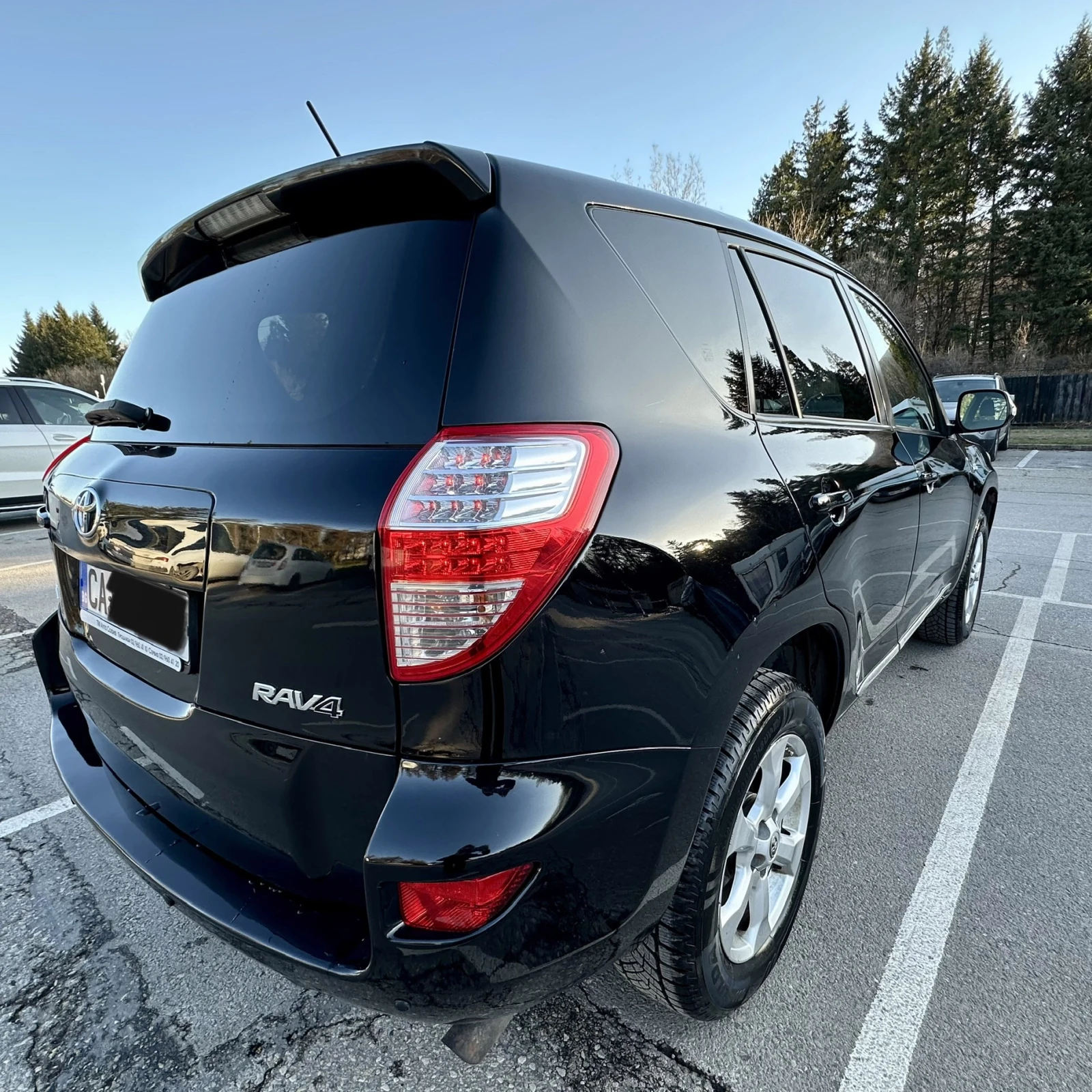 Toyota Rav4 2.2D-CAT Crossover - изображение 7