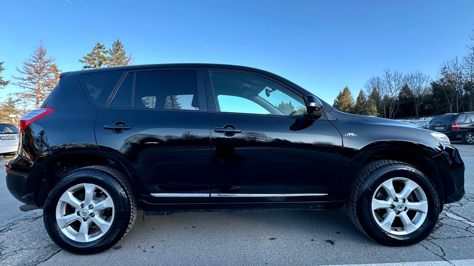 Toyota Rav4 2.2D-CAT Crossover - изображение 8