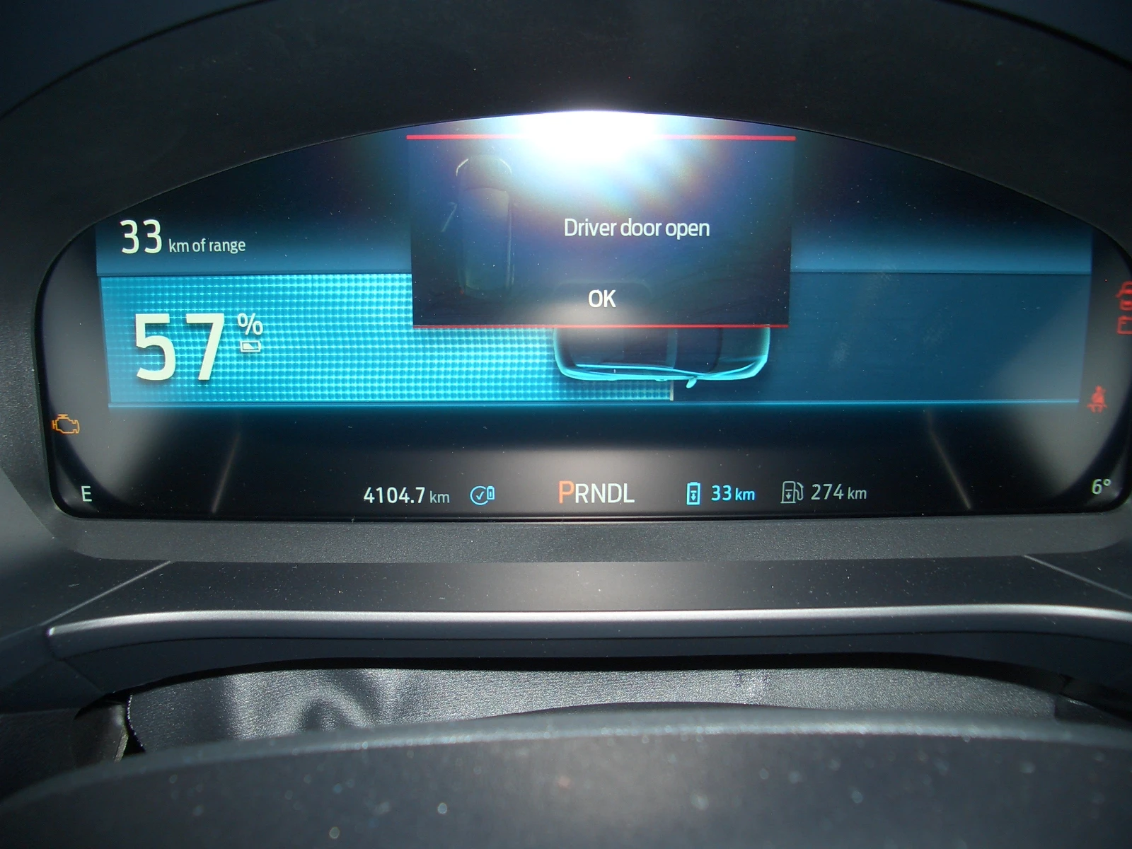 Ford Kuga Active, снимка 10 - Автомобили и джипове - 53900522