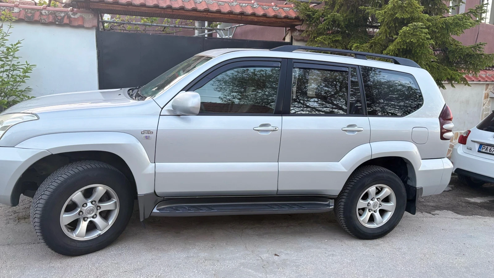 Toyota Land cruiser, снимка 3 - Автомобили и джипове - 54517851